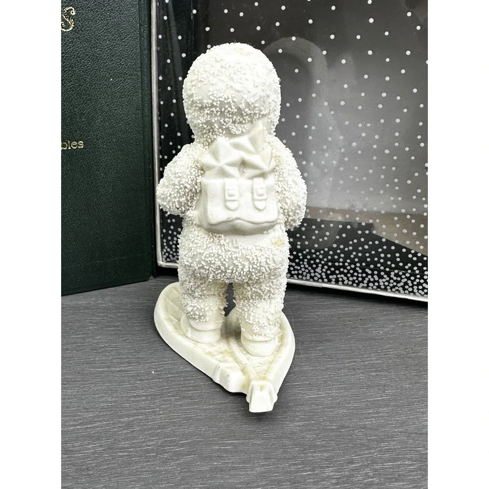 Department 56‎ Winter Tales Snowbabies A Special Delivery Figurine Snowshoes Box
